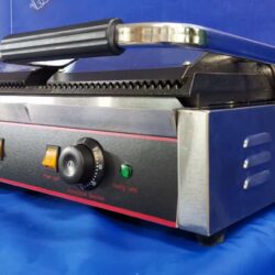 Dvojitý zapékací kontaktní gastro gril 3600W  vroubkovaný