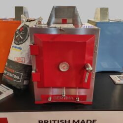 Pec - Gril - udírna BERTHA PROFESSIONAL červená