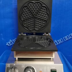 Vaflovač, výrobník srdíčkových vaflí 1750W