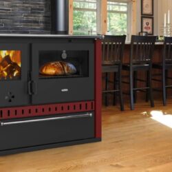 Sporák na tuhá paliva PRITY GT FI S DR, nerezová trouba, bordó