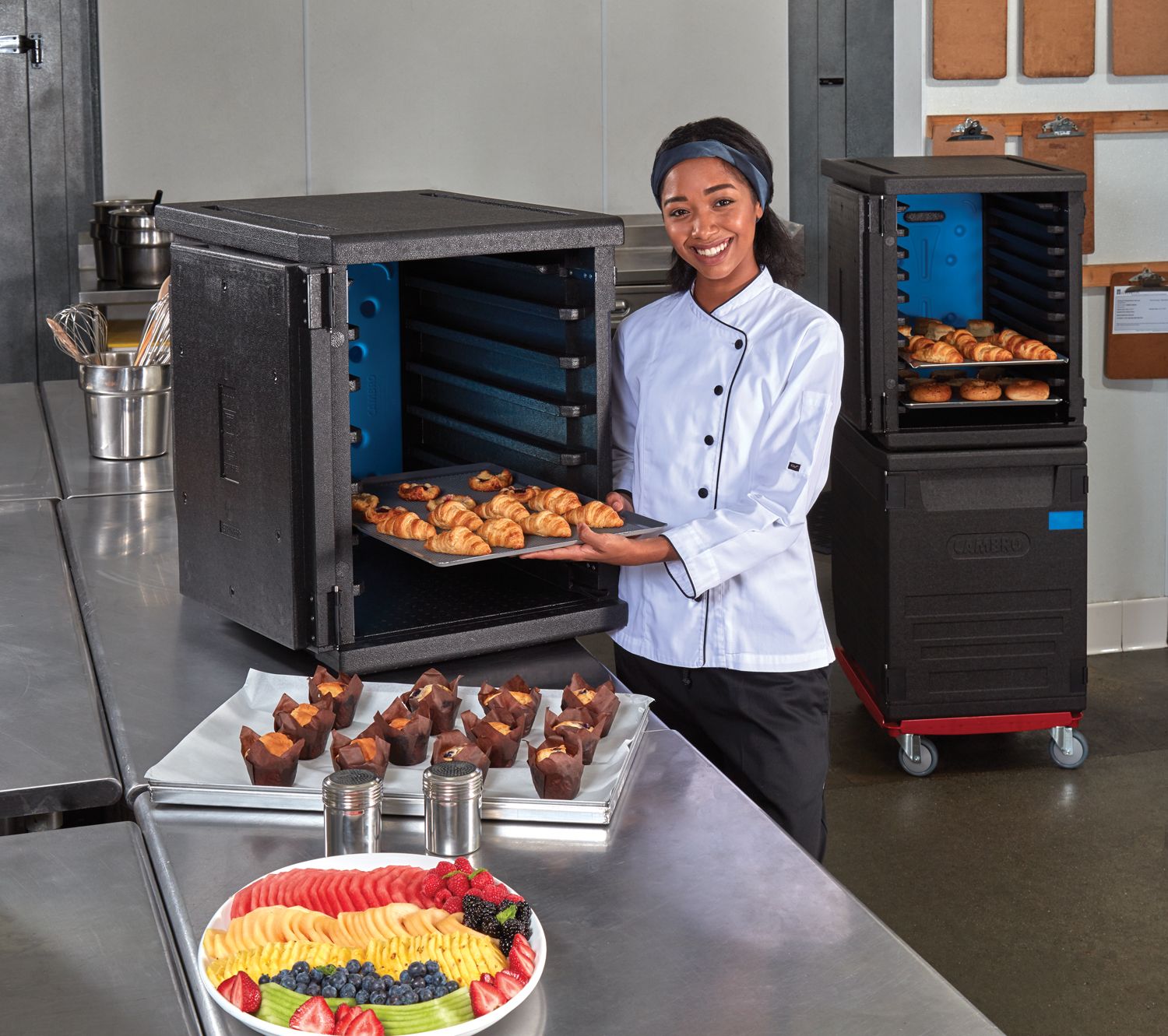 Termoizolačný box Cam GoBox s predným plnením pre nádoby, Cambro, 126 l, so 6 drážkami – Obrázok 18